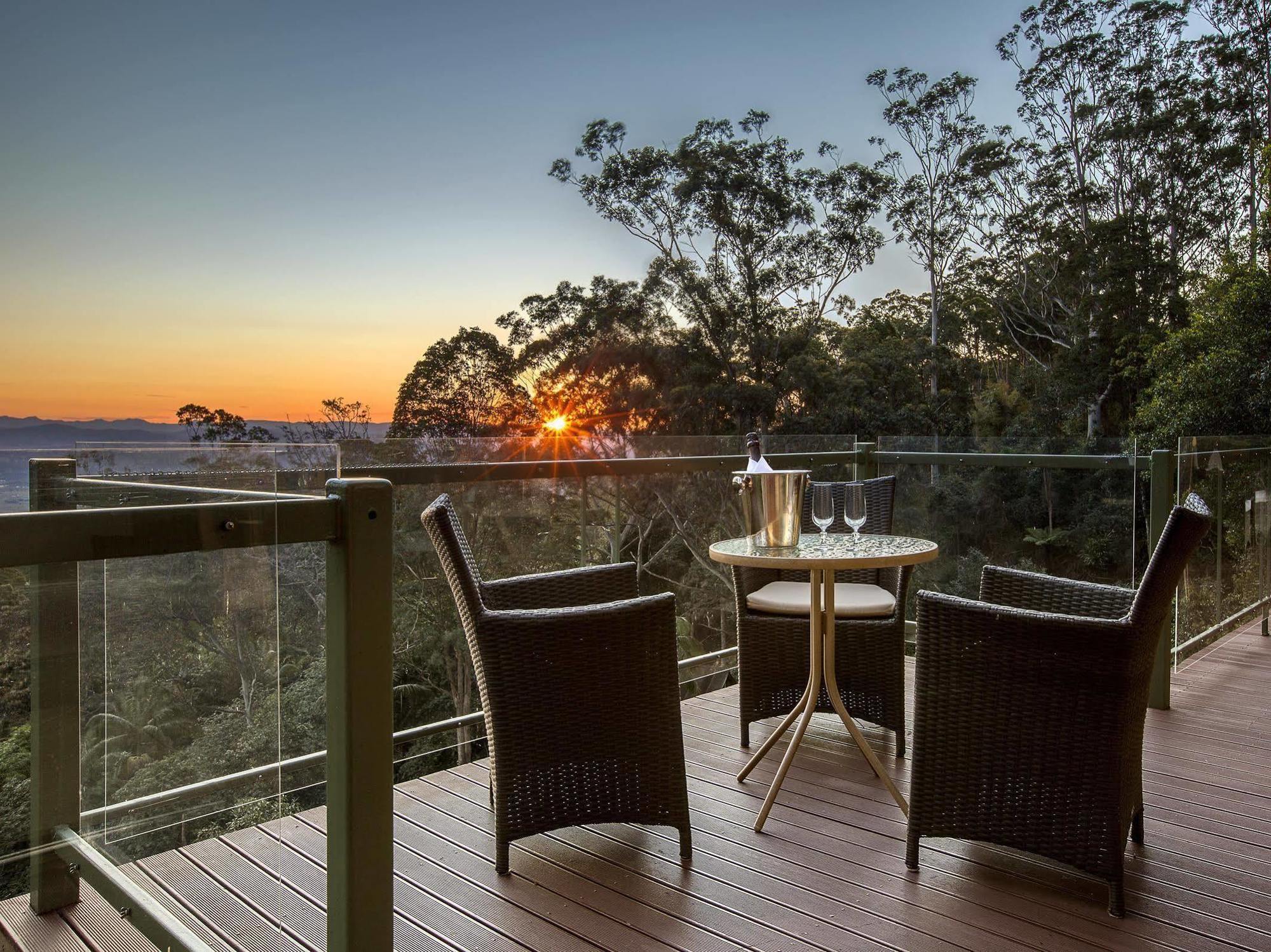 Bed and Breakfast Avocado Sunset Bed & Breakfast Mount Tamborine Exterior foto